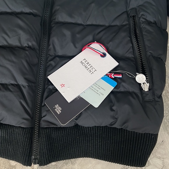 Perfect Moment Queenie Down Coat Jacket, Black Rainbow Size XS New w/Tag - Picture 11 of 15